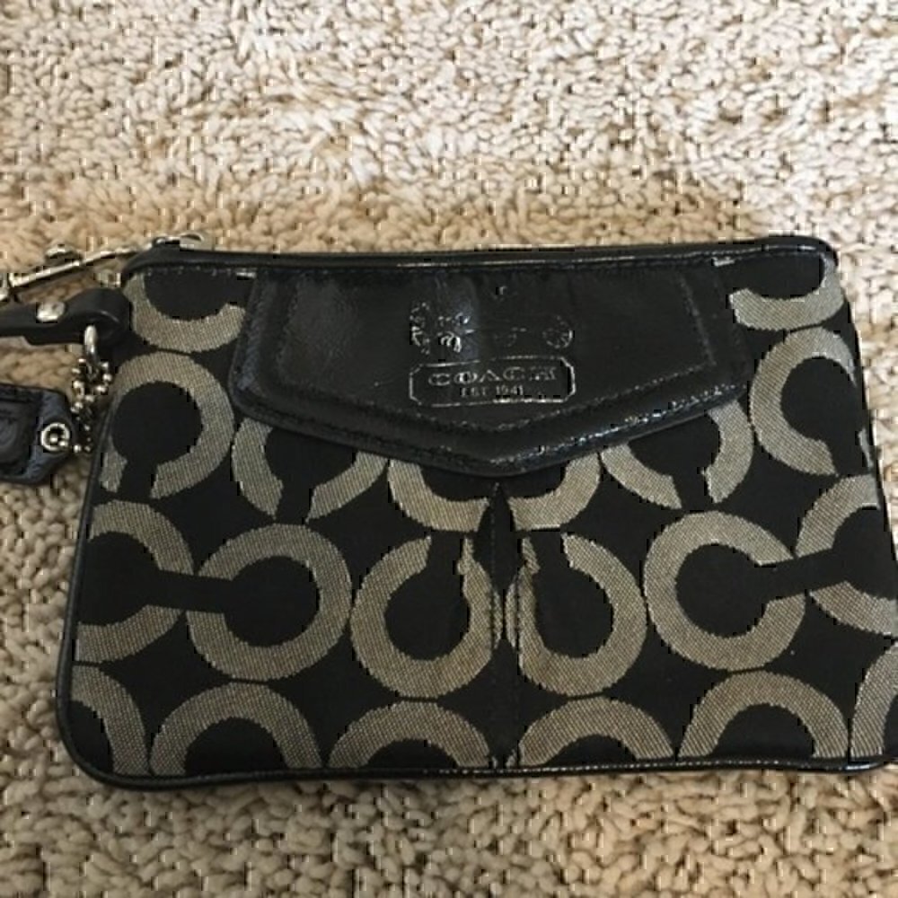 Coach Black and Tan OP Art signature wristlet - Picture 3 of 13